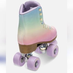 Impala roller skates barely worn